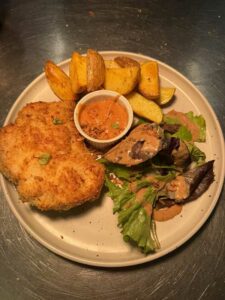 Suprême de poulet jaune façon cordon bleu