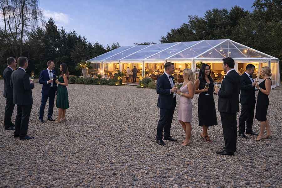 Chapiteau exterieur location mariage